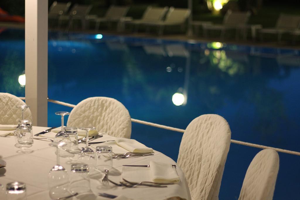 Valle Di Mare Country Resort Fontane Bianche Ngoại thất bức ảnh